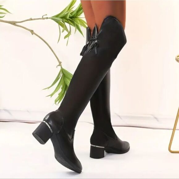Elegant Black Knee-High Women's Boots Sz 8 - Picture 7 of 9